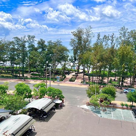 Khach San Binh Minh Hotell Phan Thiet Eksteriør bilde