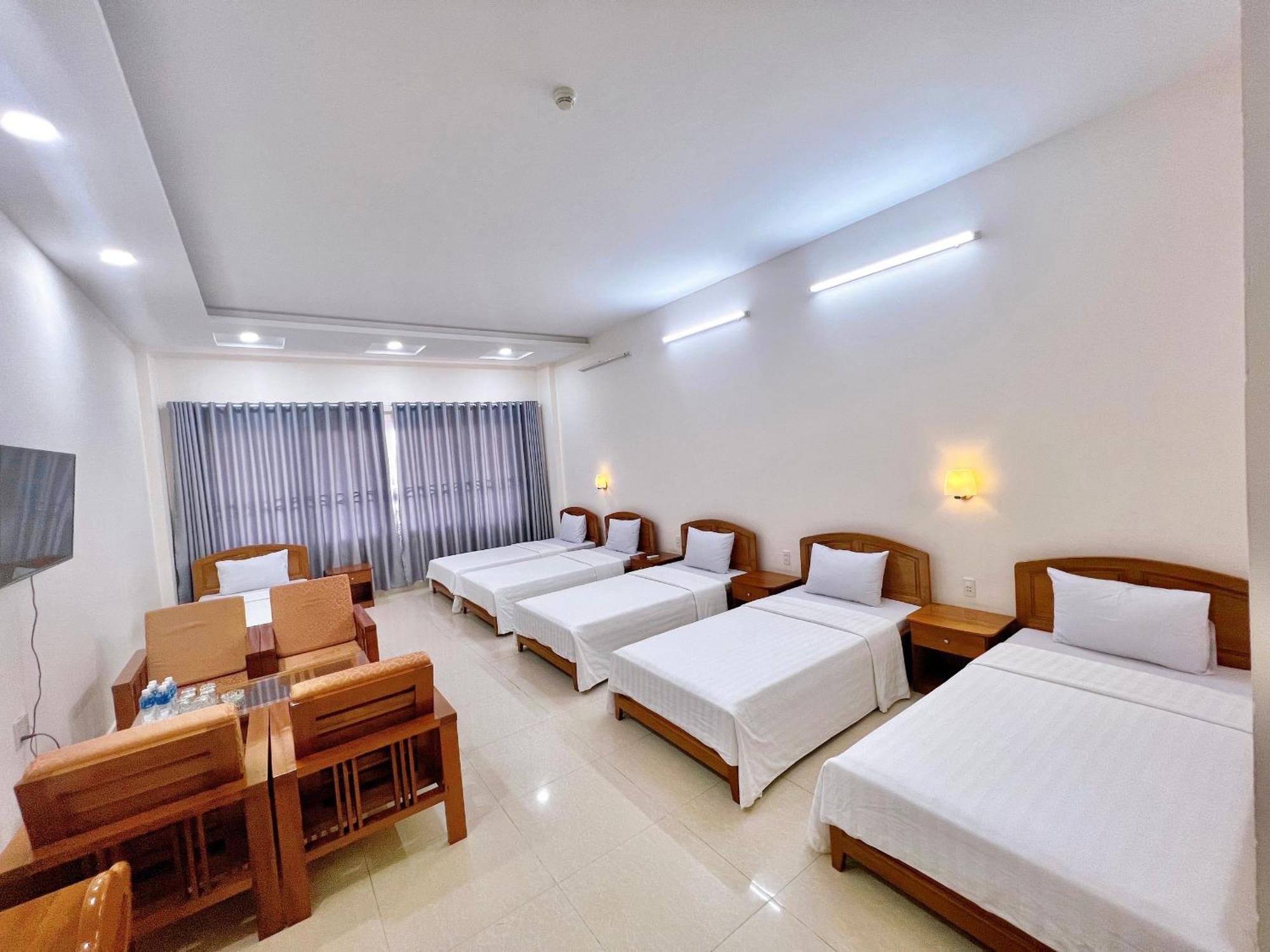Khach San Binh Minh Hotell Phan Thiet Eksteriør bilde