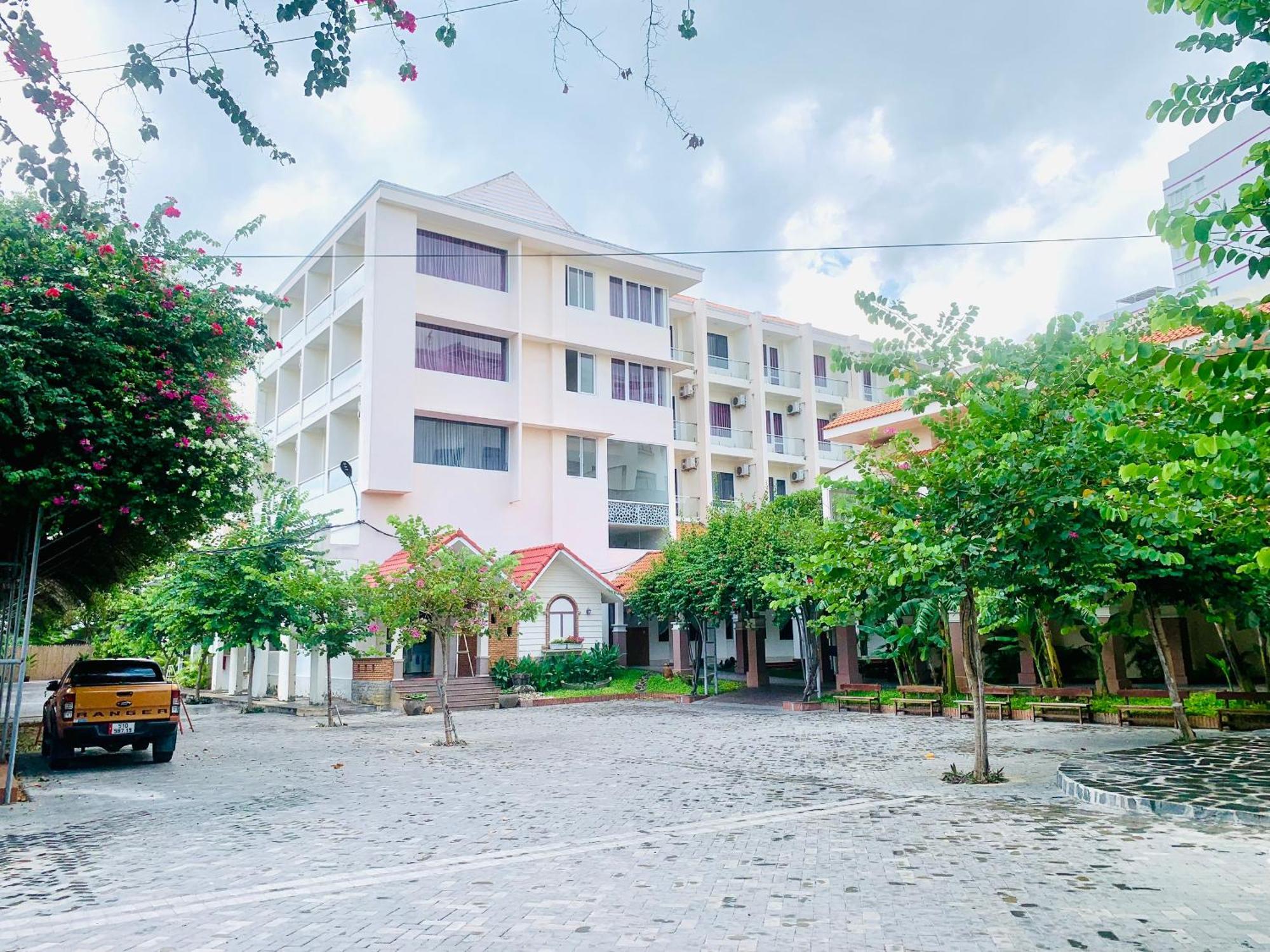 Khach San Binh Minh Hotell Phan Thiet Eksteriør bilde