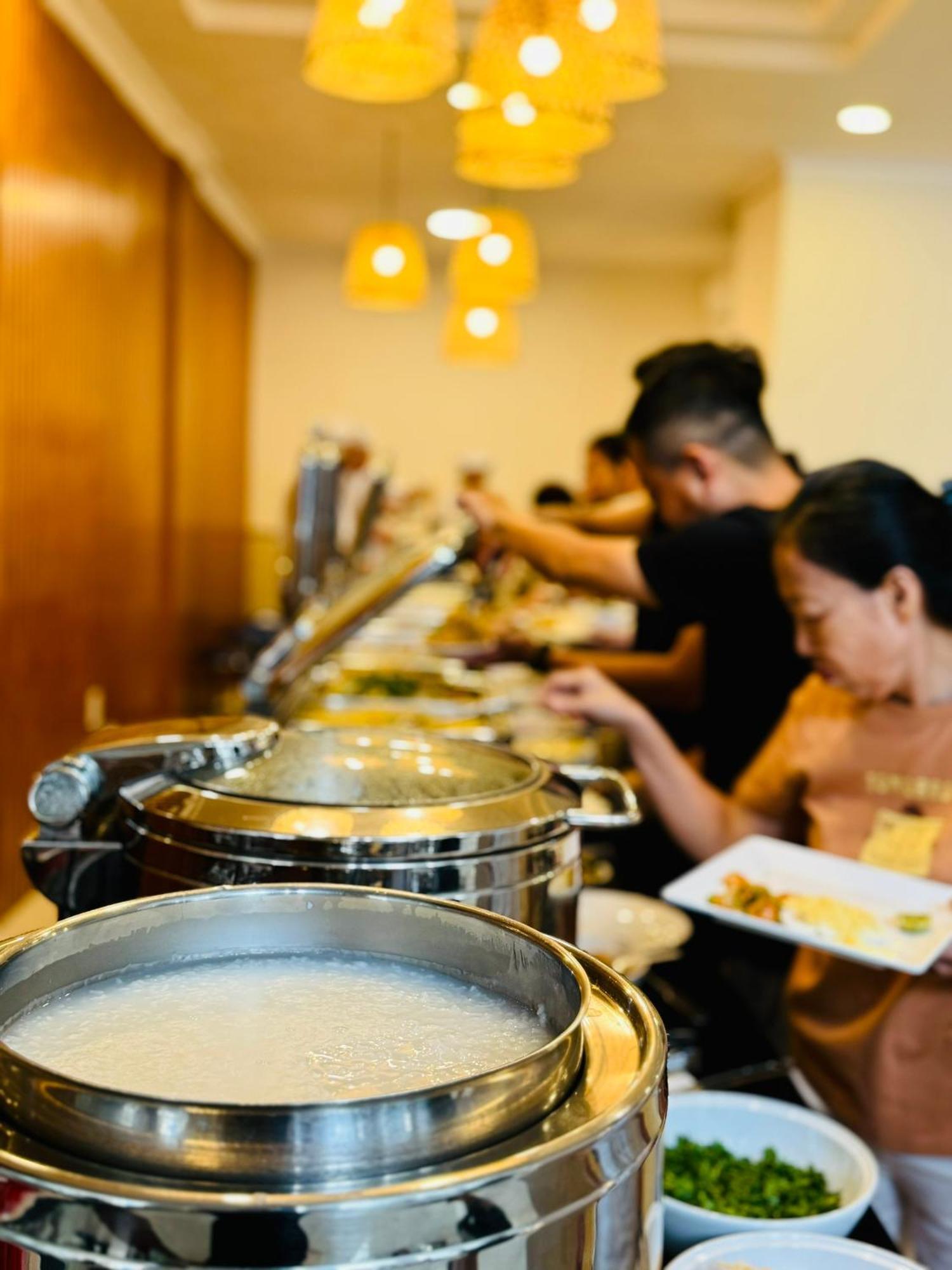 Khach San Binh Minh Hotell Phan Thiet Eksteriør bilde