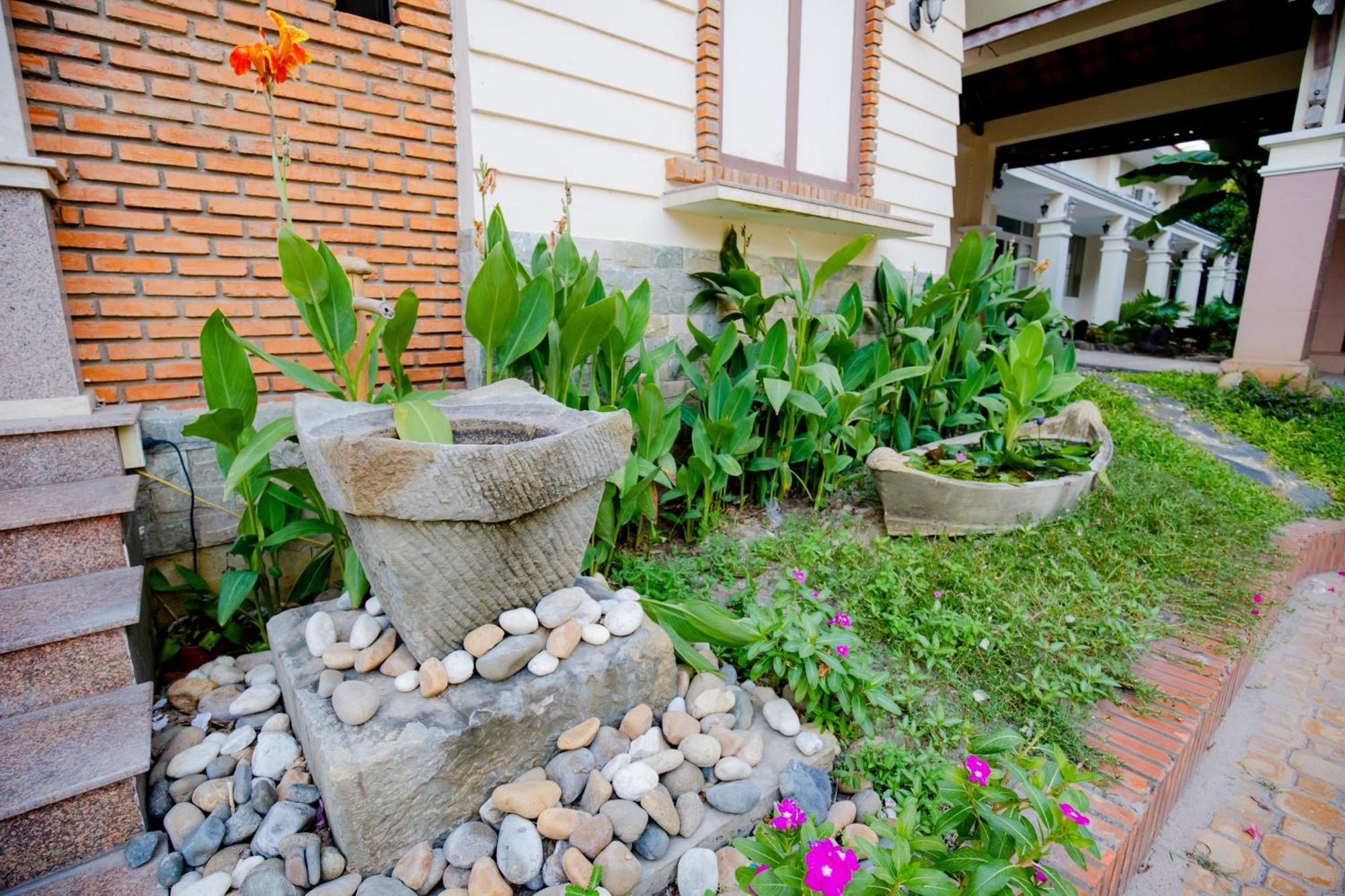 Khach San Binh Minh Hotell Phan Thiet Eksteriør bilde